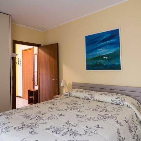 Cozy Penthouse Villa San Donato Milanese Exterior photo